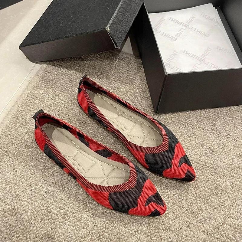 2024 Summer New Soft Bottom Shallow Mouth Pointed Breathable Flat Bottom Solid Color Hollow Out Korean Single Shoes for Women