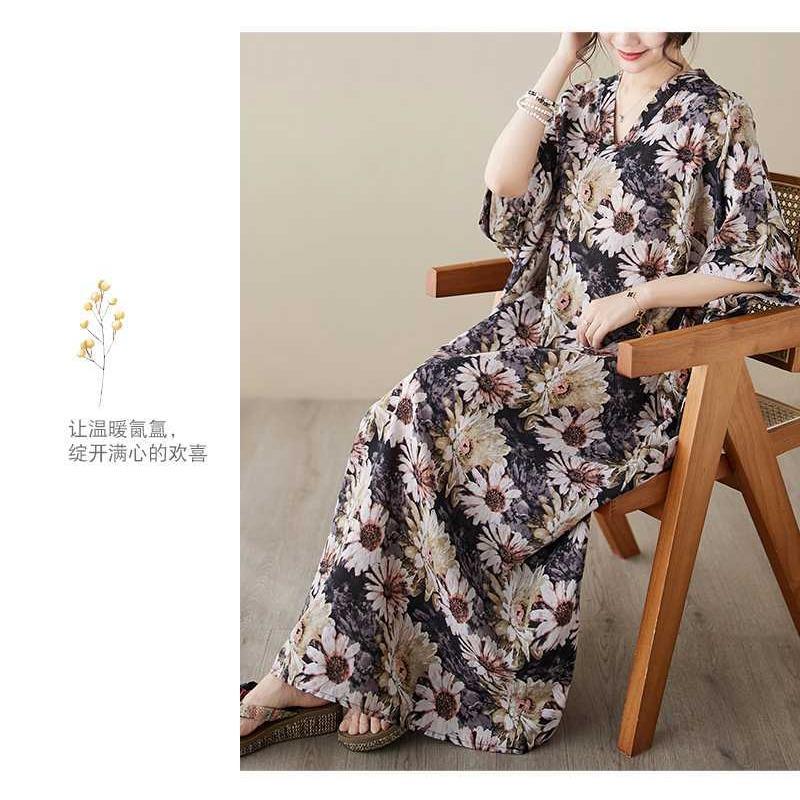 V-neck Thin Plus Size Loose Vintage Cover-up Long Dress