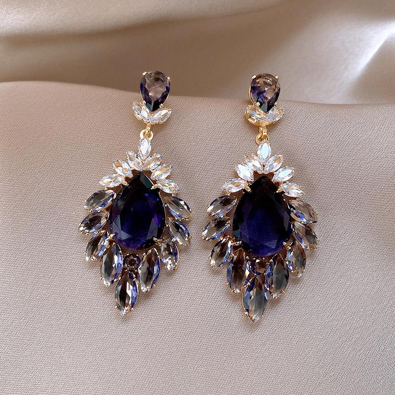 Silver Needle New Chinese Zircon Leaf Water Drop Earrings Light Luxury Premium Sense Earrings Retro Court Style Temperament Earrings Women