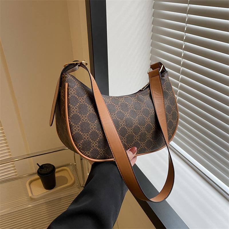 Pu Vintage Stylish New Moon Shoulder Bag In Chic Coffee And Cream Colors Perfect For Use Everyday