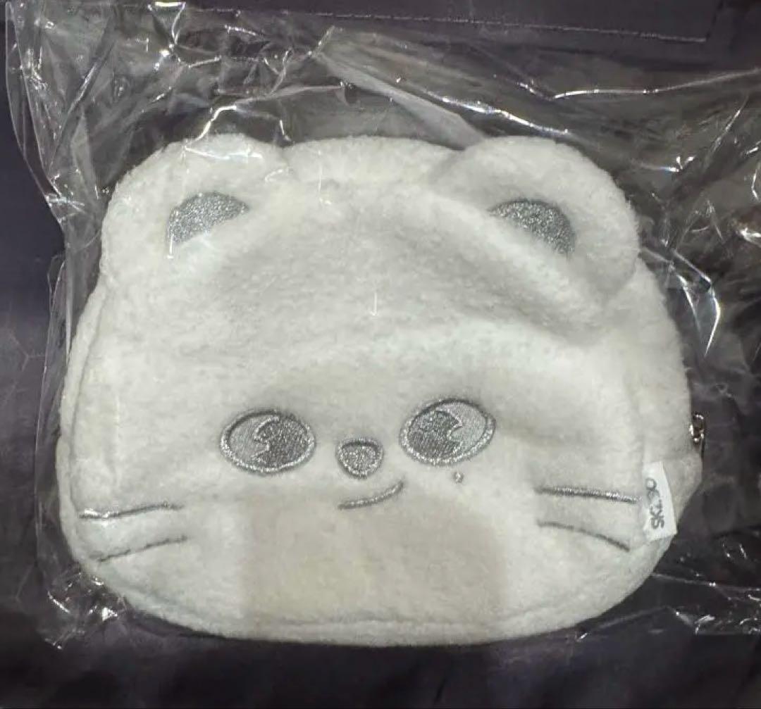 

[USED] SKZOO REVERSIBLE FACE POUCH Ginillet