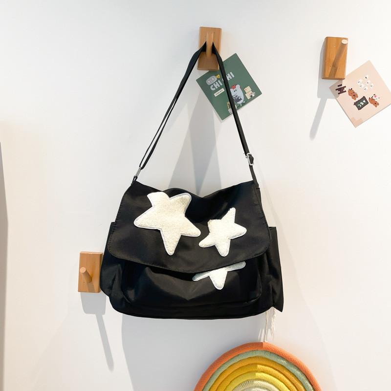 

Fashionable Crossbody Bag Spacious Design Available In Black White Yellow And Pink чёрный