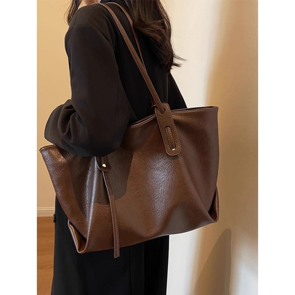 Large-capacity Bag Women's Autumn and Winter Versatile 2025 New Simple Shoulder Bag College Student Class Bag Commuter Tote Bag