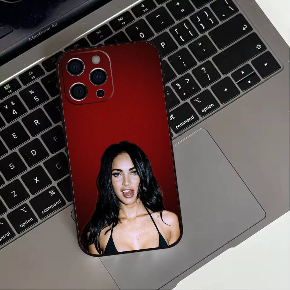 

J- Jennifers Body-ES Fox Phone Case For iPhone 17,16,15,14,13,12,11 Plus,Pro Max,XS,Soft Silicone Black Cover iPhone15pro