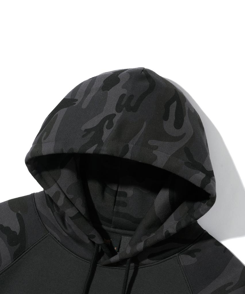 Tag Camo Raglan Hoodie - Black