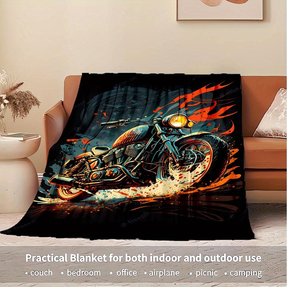 

1pc Motorcycle,Flame,Artwork Digital Print Flannel Blanket - Contemporary Style, Suitable for All Seasons, Perfect for Home, Travel, or Camp 150x180cm