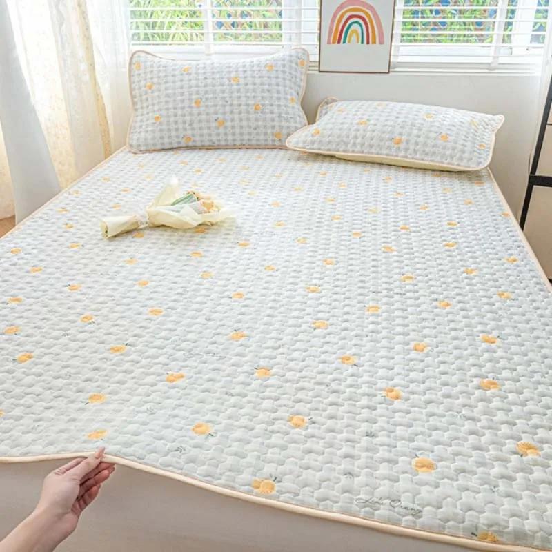 Ice silk mat cool mattress protective cover 3-piece set machine washable cool air conditioner seat