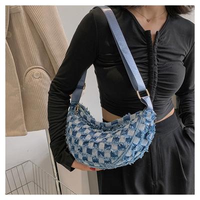 Women's Bag Summer New Trend Niche Design Texture Baguette Bag Fashion Versatile Shoulder Bag Dumpling Bag