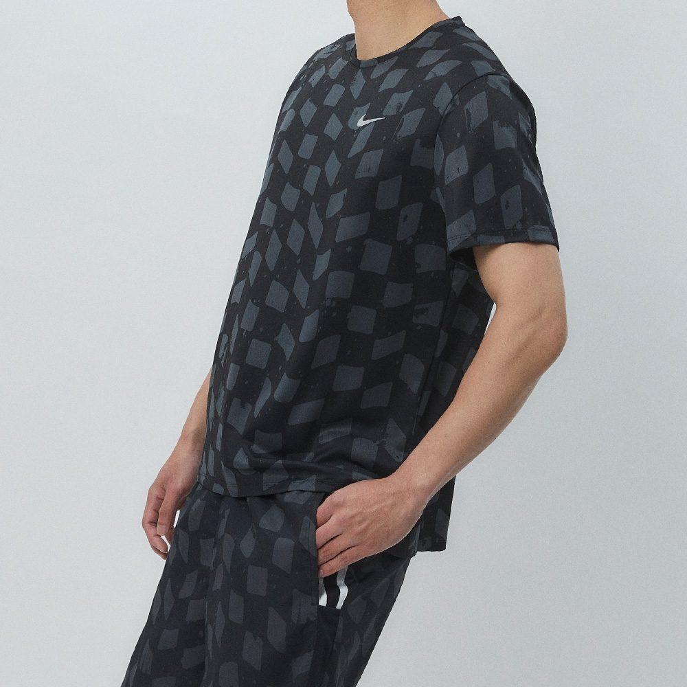 Nike T Shirts Men's Black Crew Neck Moderate DX0871-060
