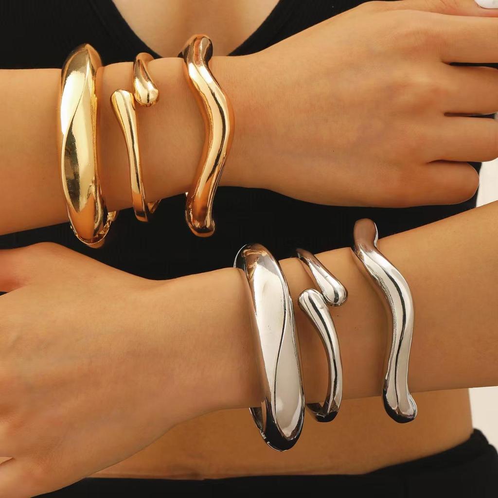 Geometrischer Goldener Breiter Armreif Minimalistisch Punk für Frauen