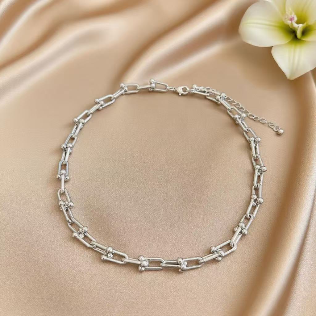 

Класичне намисто-підкова U-подібної форми, сплав, ланцюжок зі сплетінням, унікальний ланцюжок для ключиці, унісекс, легка розкіш, модне намисто 40 cm срібний