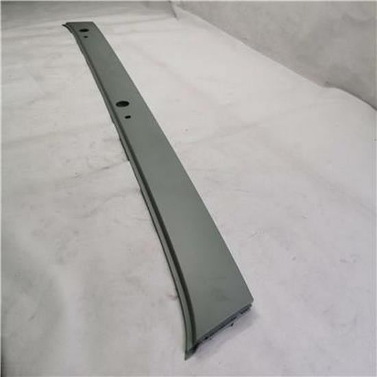 Foton Frontscheibenunterverkleidung L1531011400A0