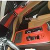 Accesorii pentru interiorul mașinii – Stickere pentru salonul auto