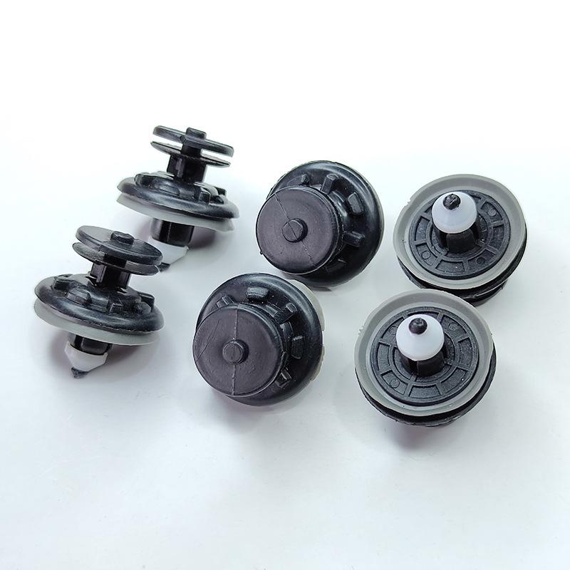 Volkswagen Touran/Tiguan/Golf/Passat/Polo Car Plastic Rivet Fasteners for Door Panels