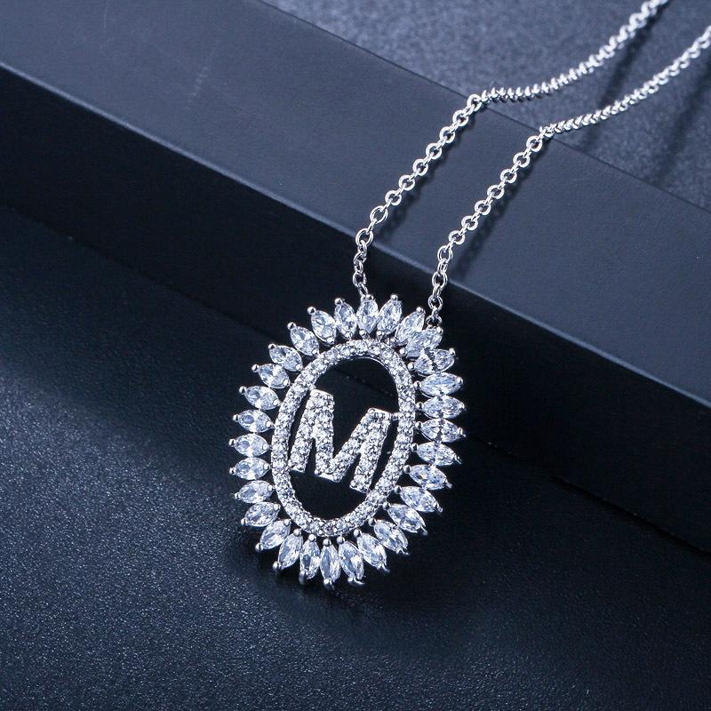 D0037 Colier cu literă, Zircon 3A de înaltă calitate, Pandantiv personalizat, Opțiuni multiple.