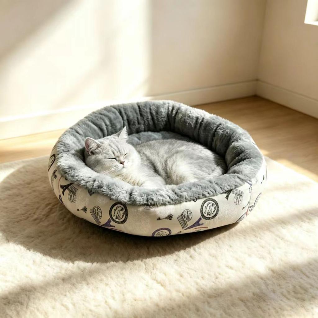 Cute Printed Cat Nest, Round Enclosed Warm Pet Nest, Suitable for All Seasons, Small Dog Nest