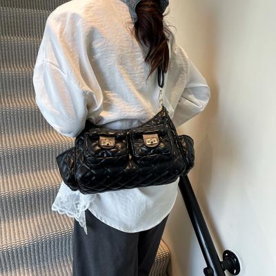 Rhombus Chain Bag Women's 2025 New Spring and Summer Niche Design Shoulder Messenger Bag Locomotive Bag Casual Armpit Bag
