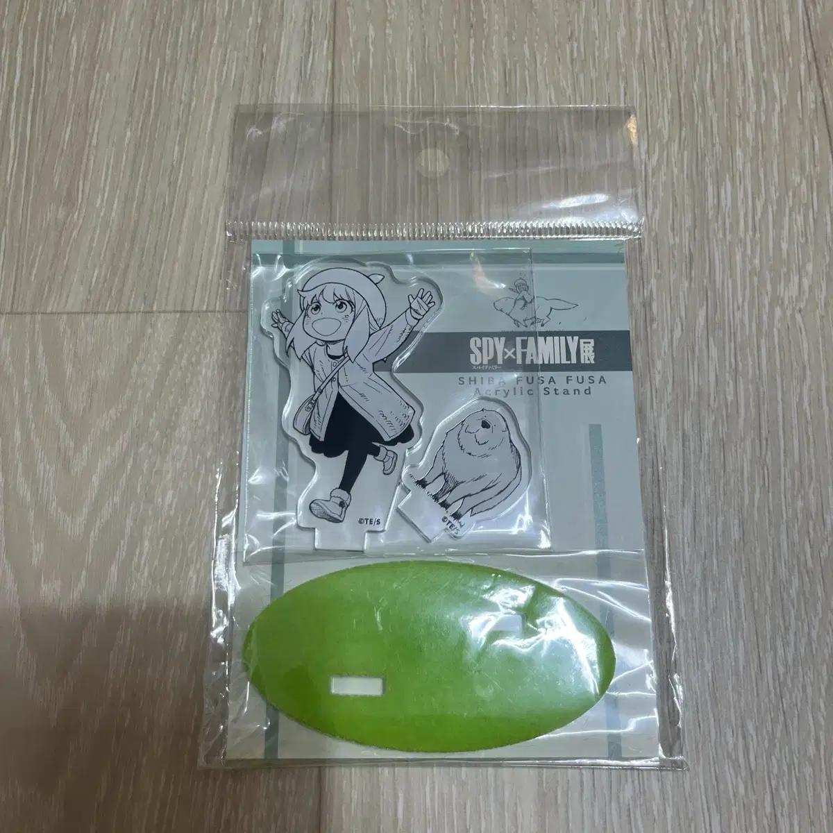 

Акриловая подставка для спа-карты