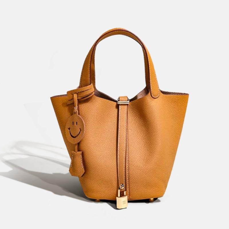 New leather vegetable basket bag women's bag bucket bag large-capacity handbag fashionable senior commuter bag light luxury bag