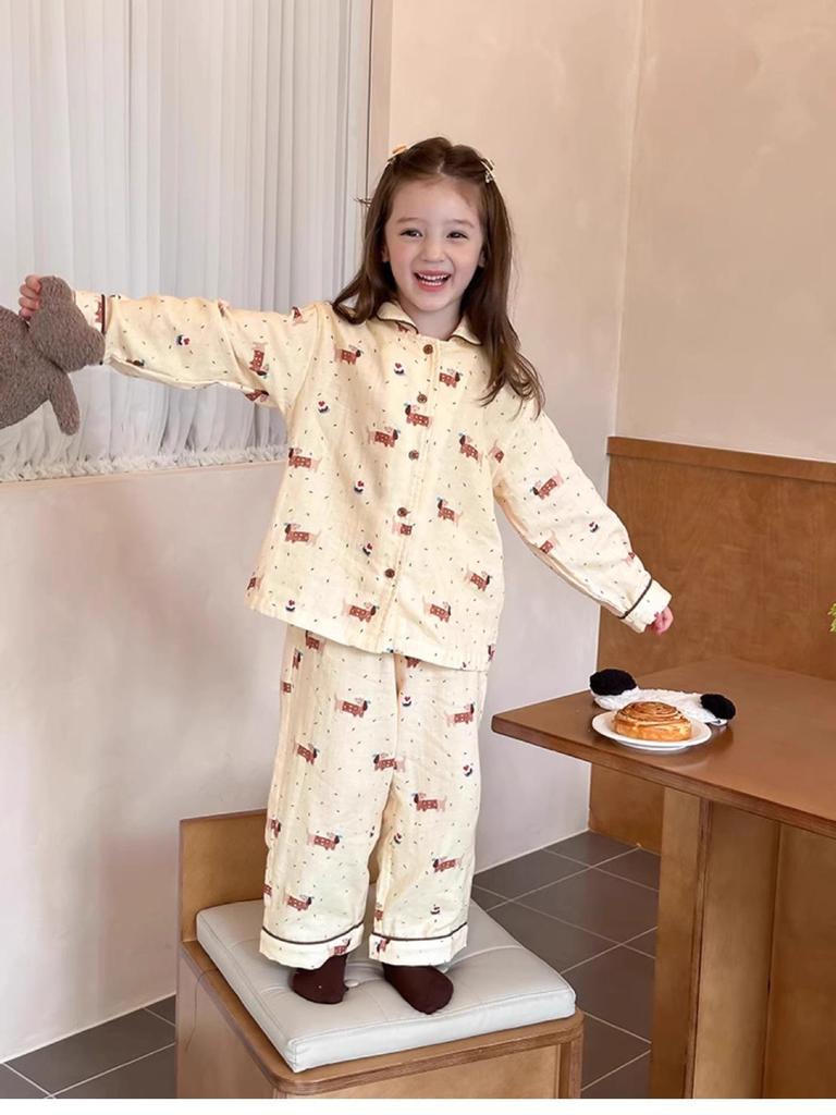 Girls' Spring/Autumn Cartoon Pajama Set – Cute Long Sleeve & Pants for Indoors/Outdoors