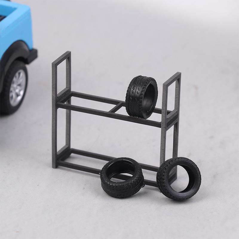 1:64 Scale Tire Rack Display Holder & 7Pcs Tires, Model Car Garage Scene Accessory, Repair Shop Tool Set, Miniature Prop