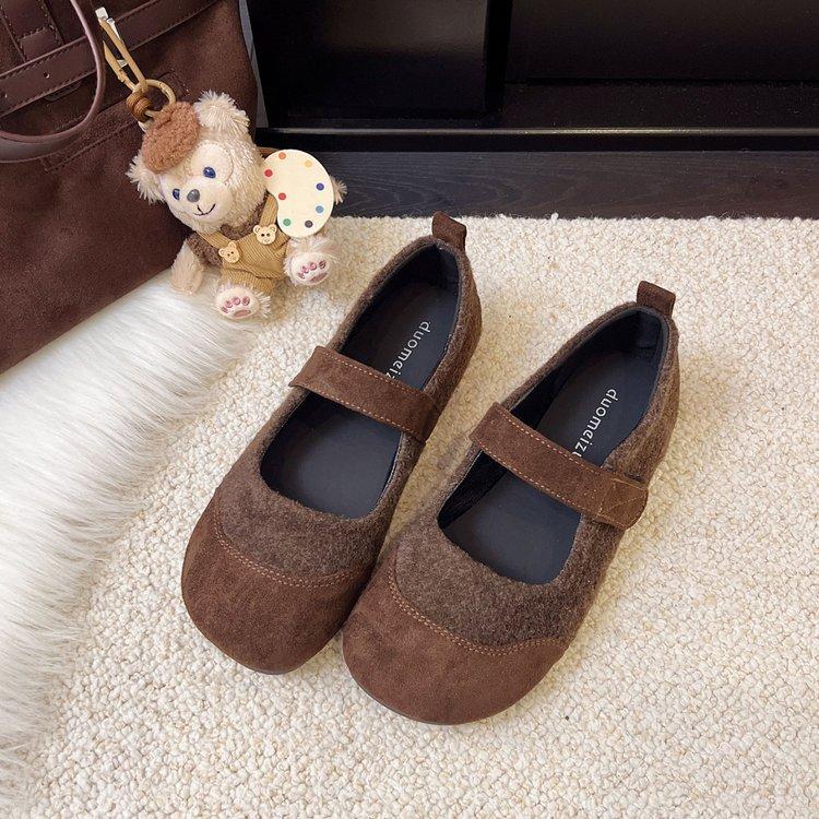 

Ретро туфли Мэри Джейн на липучке Женские 2025 Осень Новые Однопедальные С мелким вырезом На плоской подошве Одинарные туфли Мягкая подошва Туфли Дуду 40 коричневый