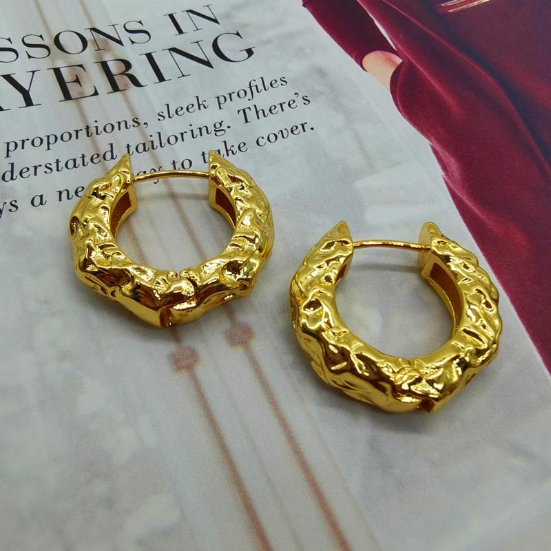 Minimalist Hammered Gold-Plated Textured Hoop Earrings for Women - European & American Retro Style