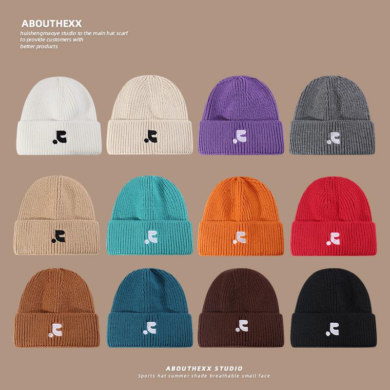 Autumn and Winter Warm Hats for Female Stars with The Same Letters Knitted Hats for Students and Couples Pullover Cold Hats Woolen Hats for Men