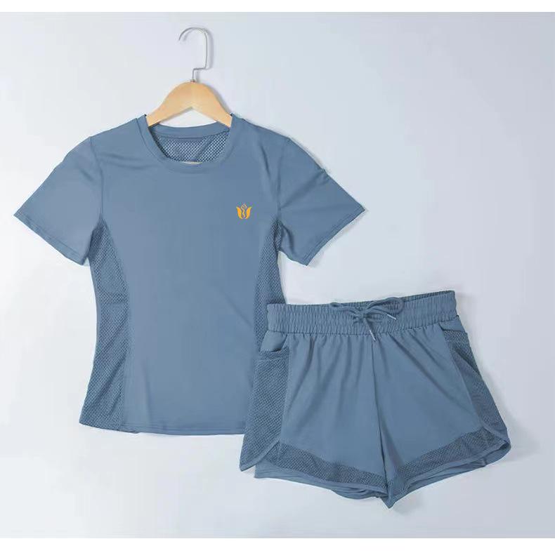 

Женский дышащий летний комплект для йоги и бега: Свободные, быстросохнущие шорты с короткими рукавами. 4XL