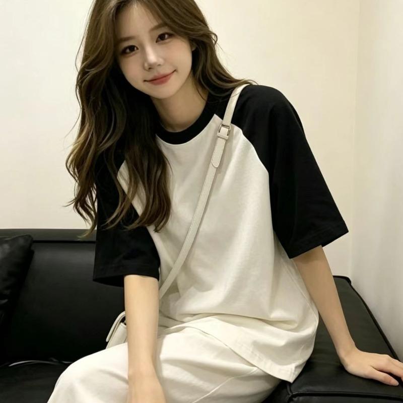 Ladies' Black White Contrasting T-shirt Women's Round Neck Short Sleeved Blouse Summer New Korean Loose Versatile Top