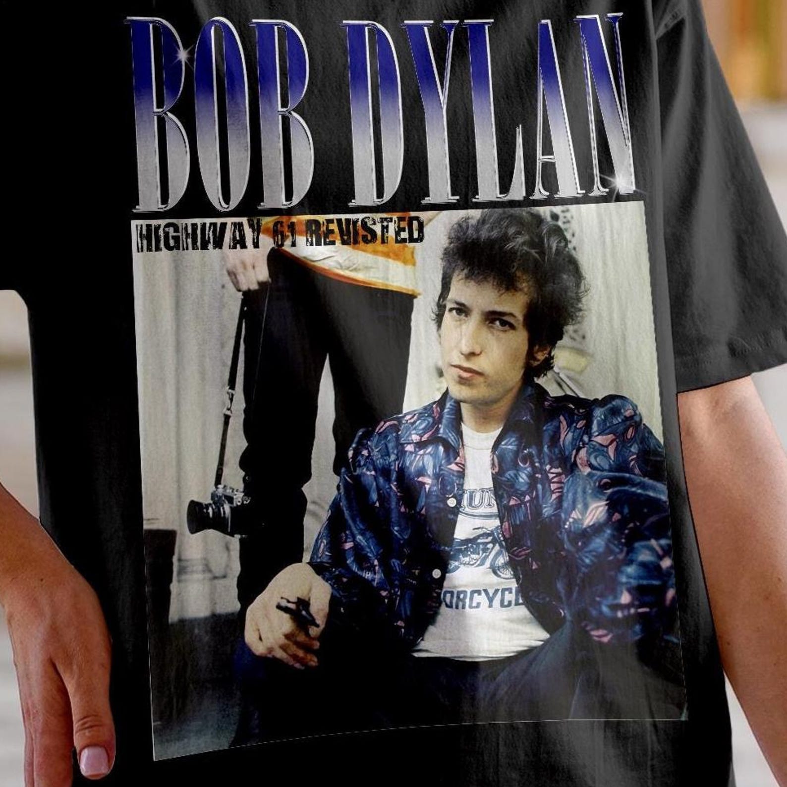 Vintage Bob Dylan T-Shirt: Singer-Songwriter Graphic Tee 2XL