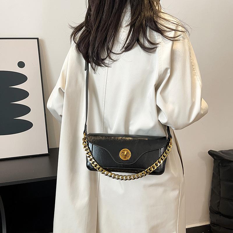 2025 autumn and winter new women's bags trendy fashion casual women's bags casual women's bags underarm women's bags