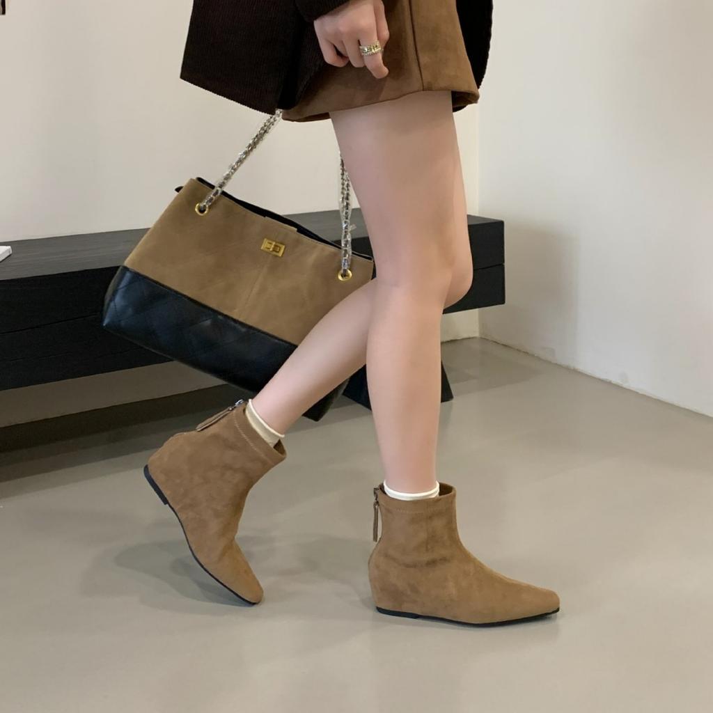 2025 new autumn suede round head inner sloping heel thin Martin women's short boots rear zipper women's boots
