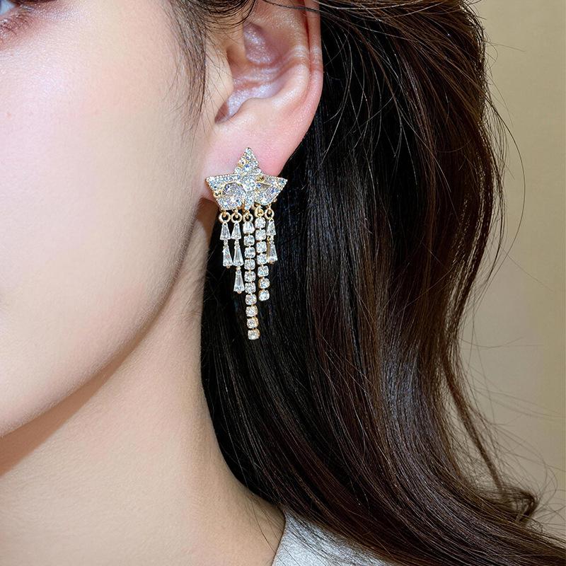 18k Gold Plated Star Tassel Zirconia Ear Clip Earrings: Fashionable and Elegant Design for Women