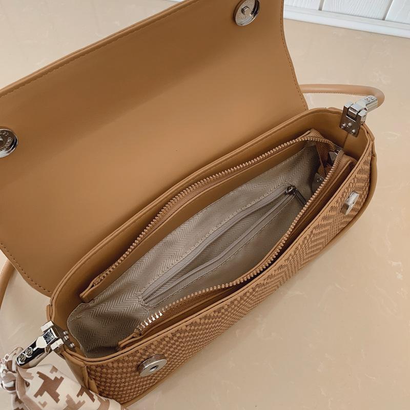 2025 French Chic Women's Versatile Shoulder Baguette Bag
