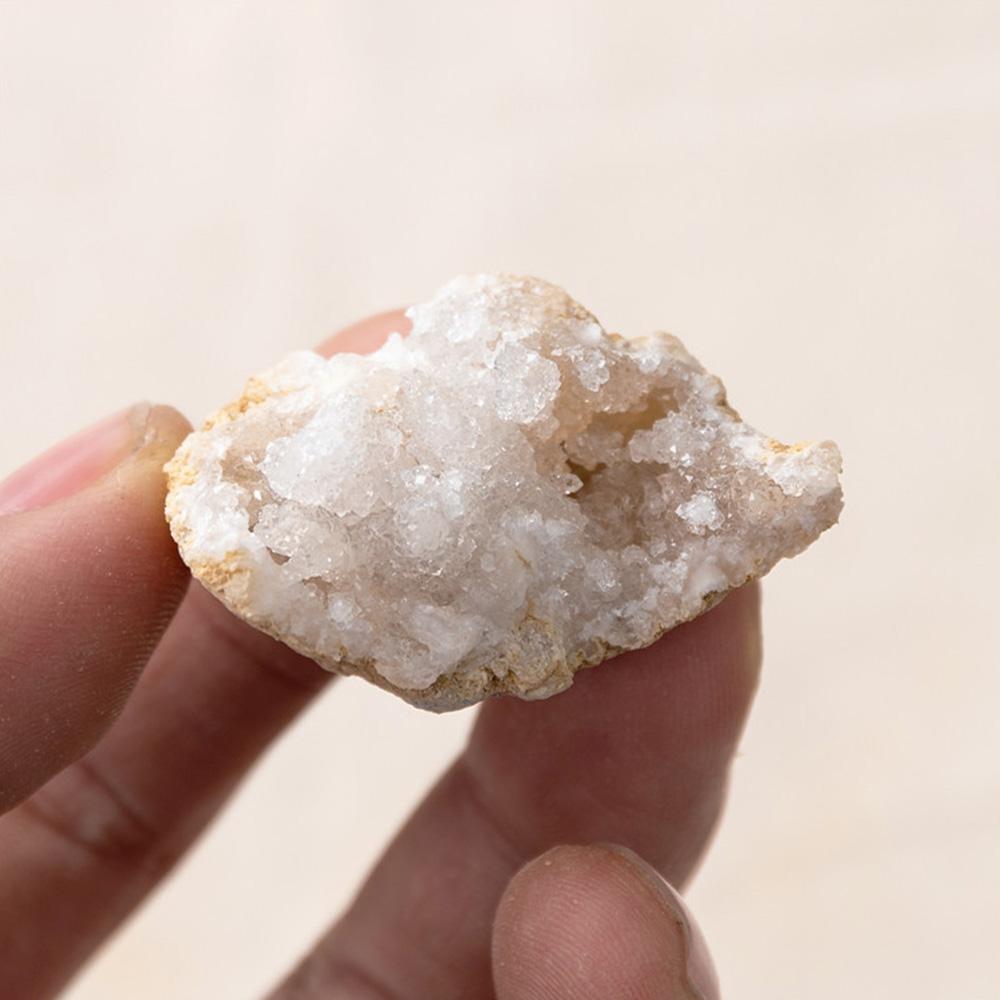 Unopened Natural Agate Geode Raw Crystal Mineral Energy Healing Crystals Lucky Stone Cluster Cave Collection Specimen