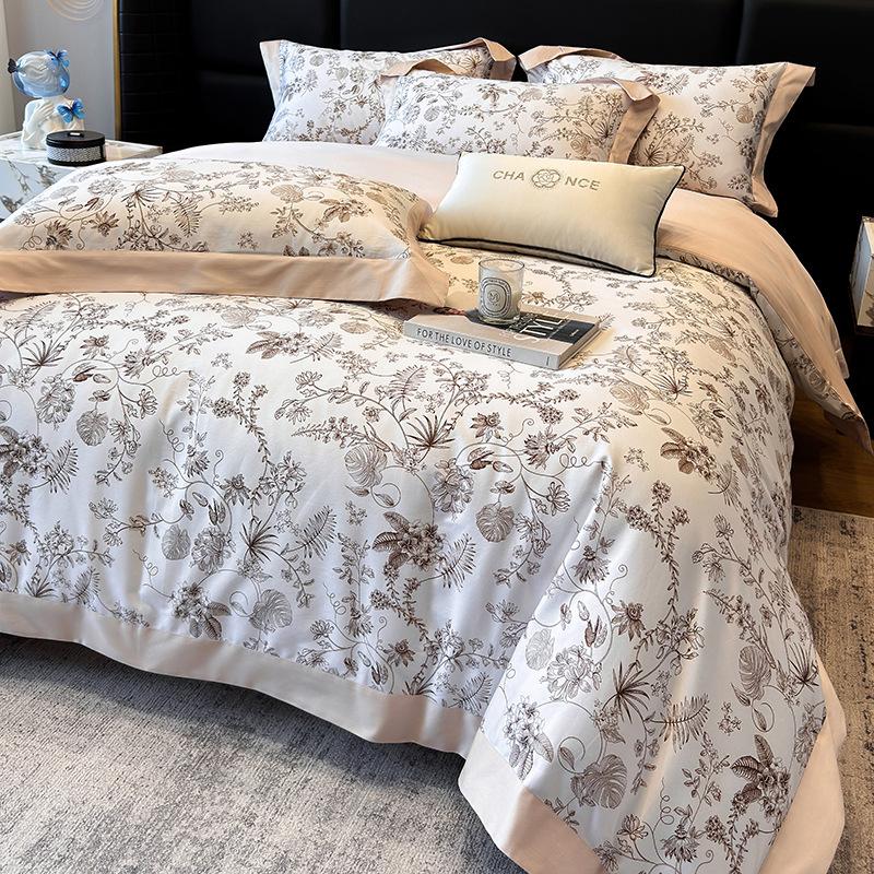 Light luxury wedding big red hollow cotton four-piece set high-count long-staple cotton wedding room happy quilt wedding bedding