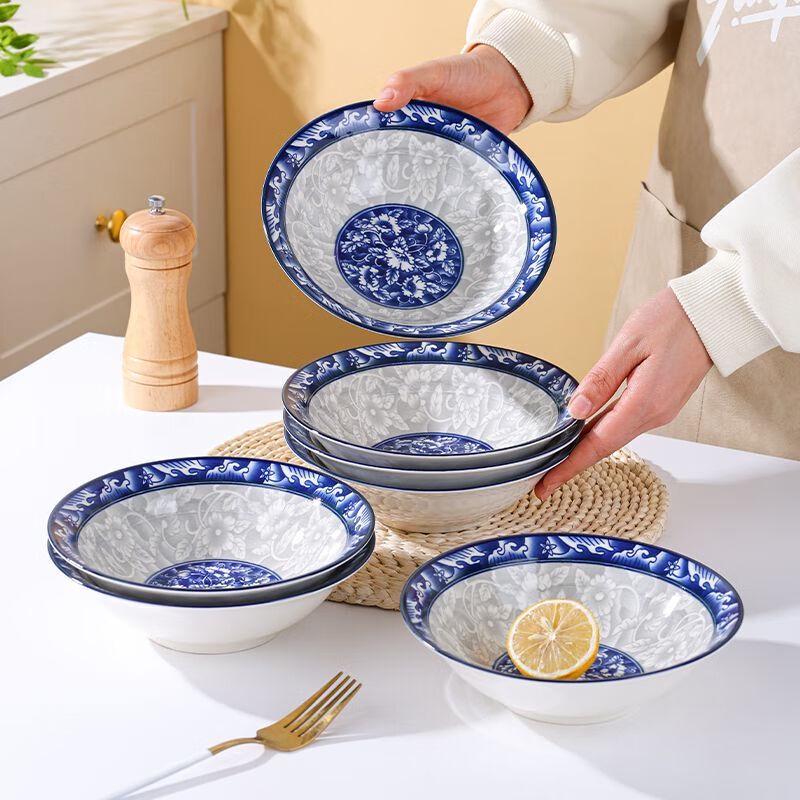 

Blue and White Porcelain Rice Bowl Set