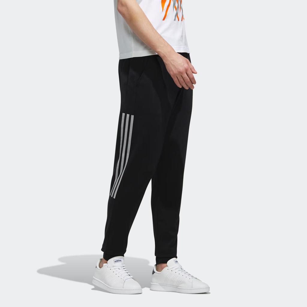 Adidas Pantaloni de trening sport cu manșete Neo Cs Base Tp Bărbați Partea de jos Negru FK9930