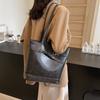 Retro Fashion Casual Underarm Tote Bag Women's 2025 Autumn and Winter New Trend Versatile Shoulder Bag High-end Women's Bag