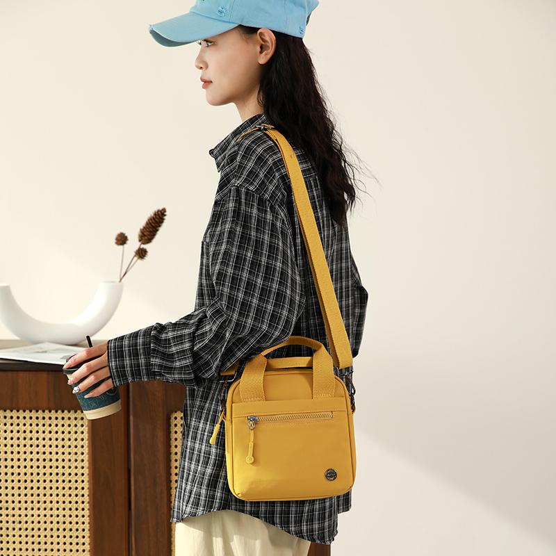 Daugiafunkcinis krepšys per petį moteriškas krepšys per petį vienspalvis rankinukas