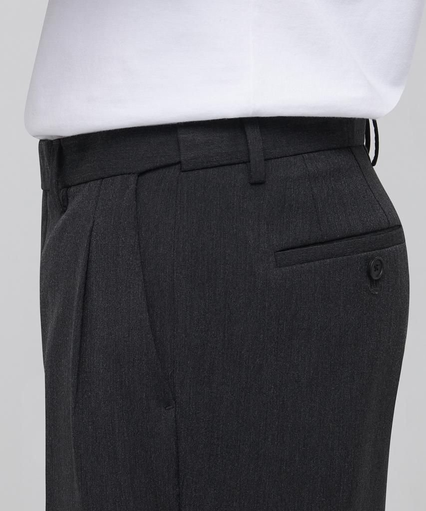 Musinsa Standard Lightweight Wide Hidden Banding Crop Slacks [Charcoal Gray]