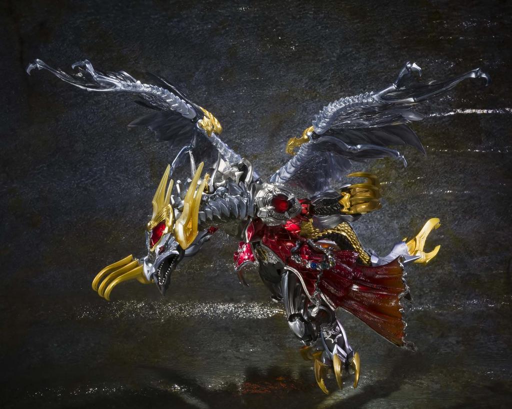 TAMASHII NATIONS Kamen Rider Wizard Flame Dragon All approximately ABS PVC action figure S.I.C. & Dragon, 190mm, & & die-cast pre-painted [Used]