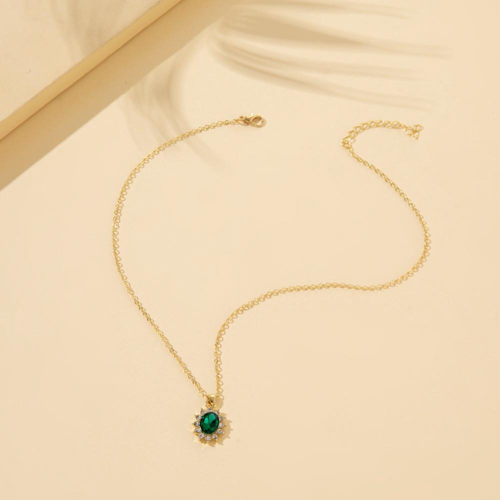 Alloy Geometric Trendy Necklace With Sparkling Rhinestones For Women Fashionable