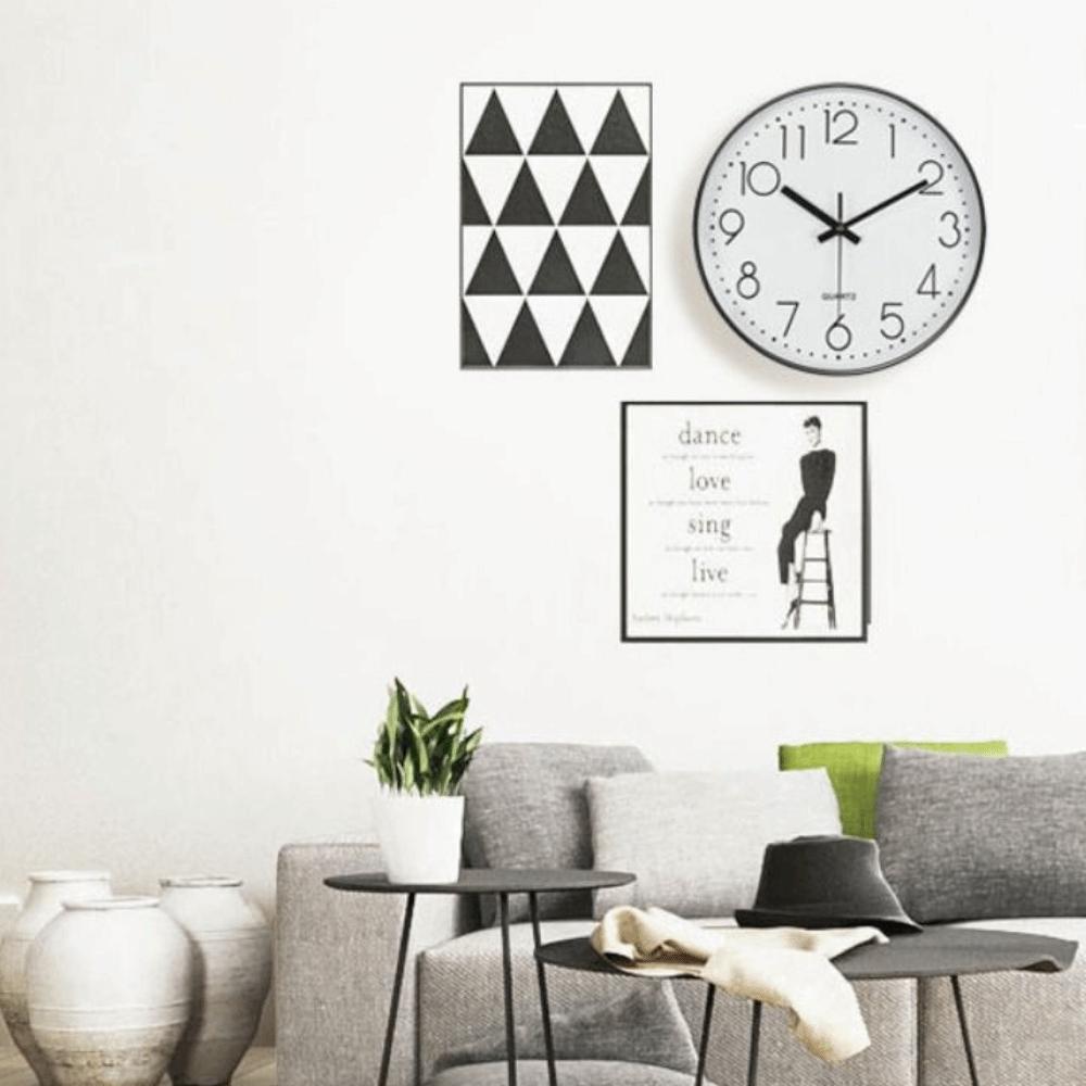 Creative Silent Nordic Wall Clock Non-Ticking Multi-color Round Hanging Clock Plastic Glass Wall Electronic Time Lobby