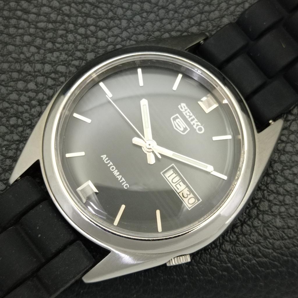 Seiko 5 AUTOMATIC JAPAN MENS 7009A VINTAGE BLACK COLOR DIAL WATCH A702342-5 R124-a702342