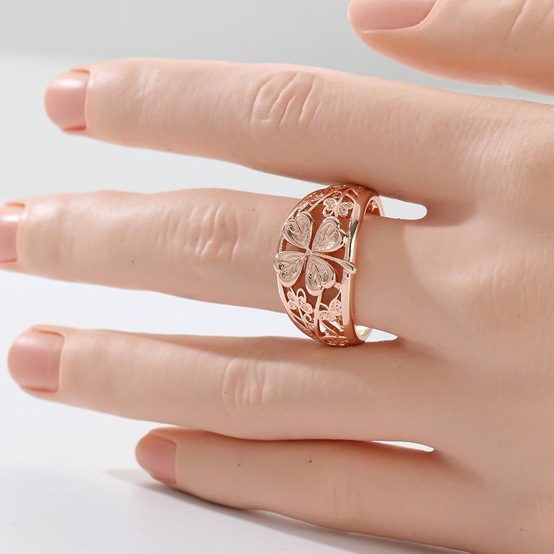 Vintage Hand Carved Flower Women's Ring Dazzling Gold Color Metal Geometry Daily Wear Party Jewelry Anniversary Gift