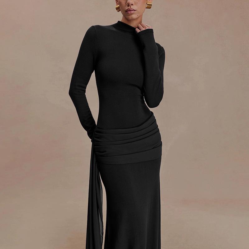 Elegantes Damen Winter Langkleid mit hohem Kragen und gefalteter Rüsche