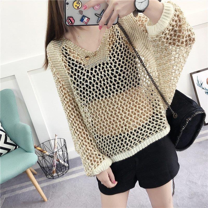 Women's Loose Batwing Sleeve V-Neck Knit Top - Korean Style for Spring/Summer