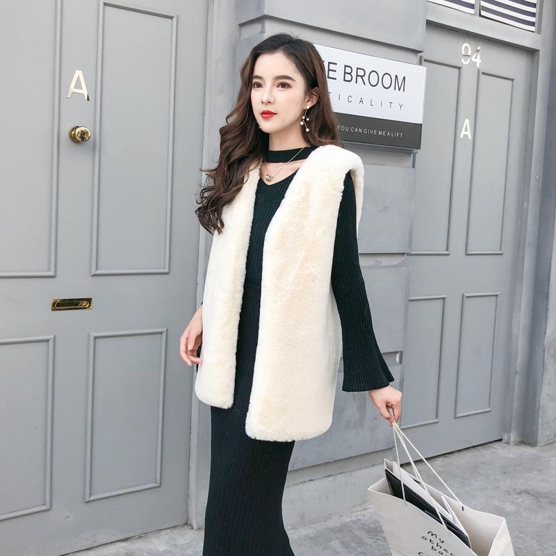 Europe, America, autumn and winter new fur fur vest women's medium and long vest imitation rabbit fur vest thin coat